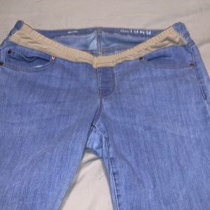 Women’s maternity gap leggings jeans